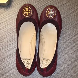 Tory Burch Caroline valley flat burgundy